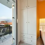 Anna's 4 Sea View 3p