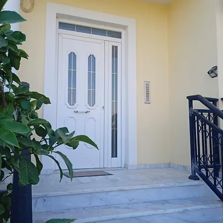 Anna's 4 Sea View 3p شقة